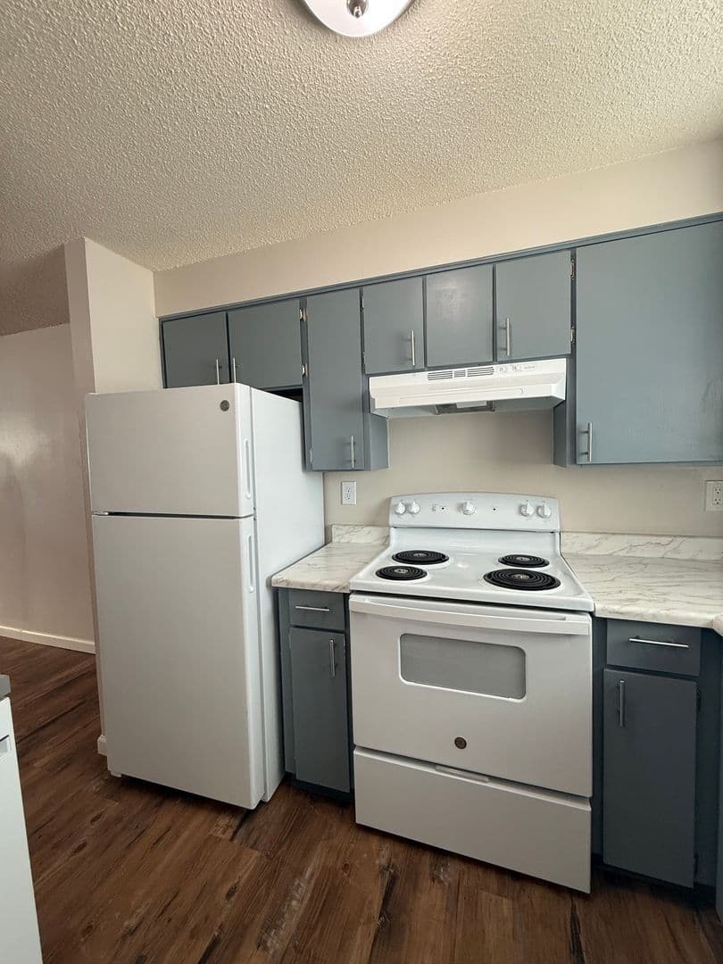 Redmond Apartment: 937 SW 11th Street