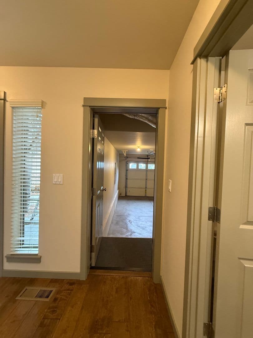 Bend Apartment: 1874-1880 NW Monterey Pines Dr.