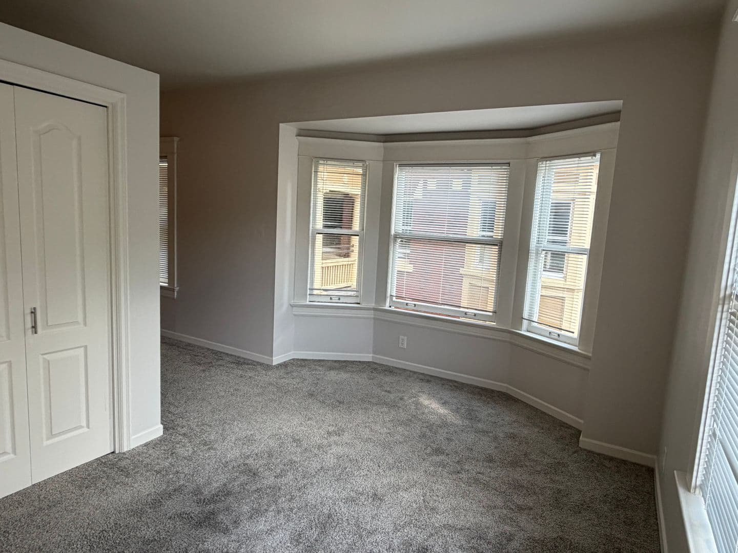 Portland Apartment: 530 NW 23rd Ave.