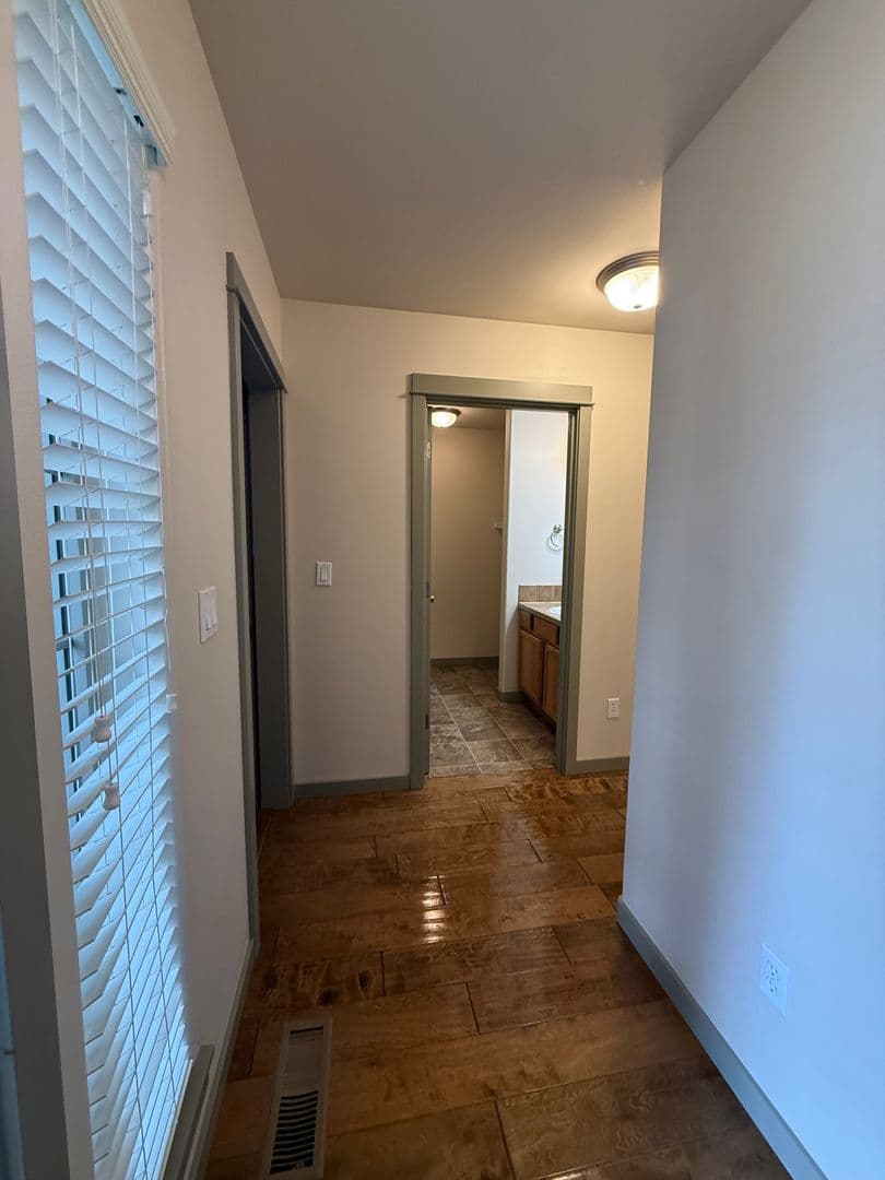 Bend Apartment: 1874-1880 NW Monterey Pines Dr.