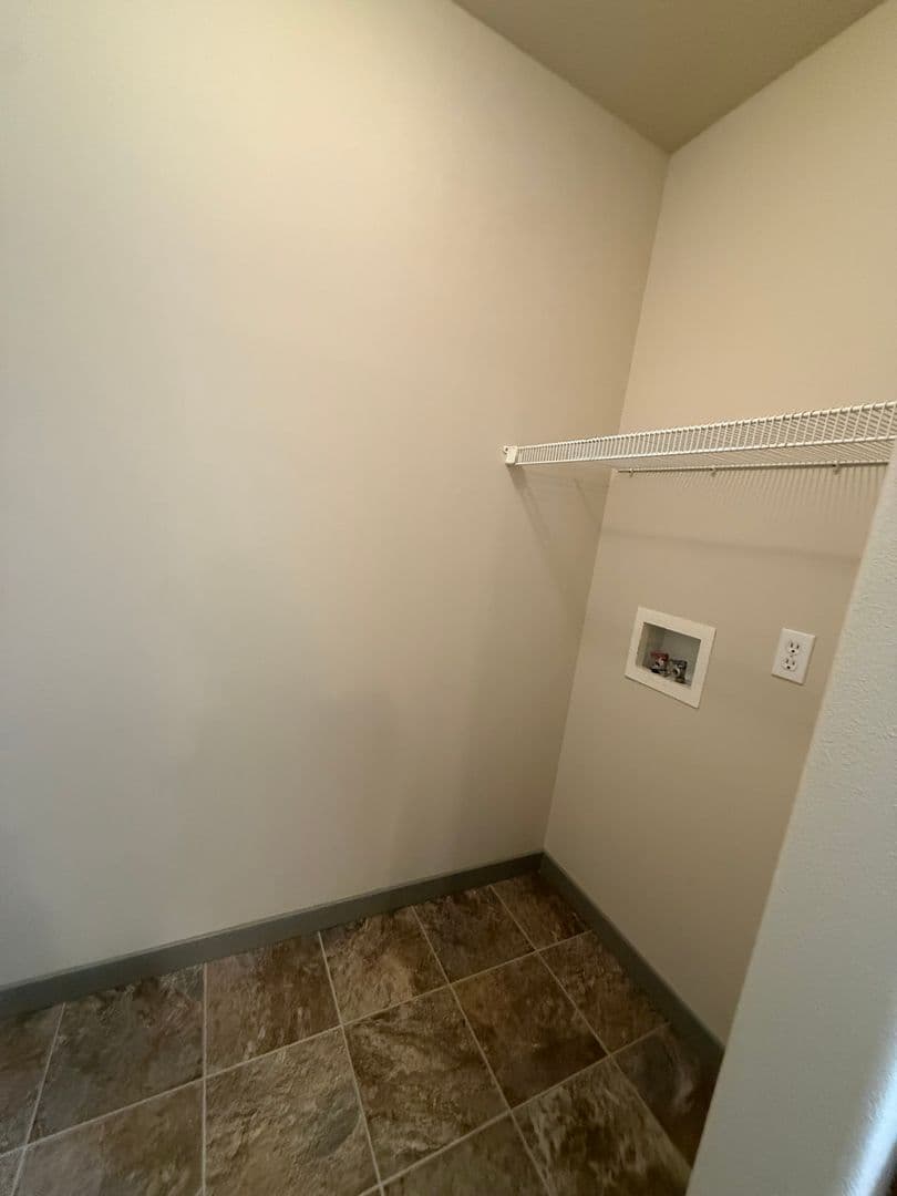 Bend Apartment: 1874-1880 NW Monterey Pines Dr.