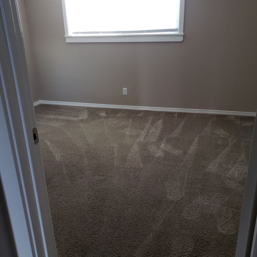 Bend Apartment: 111 SE Cleveland Ave