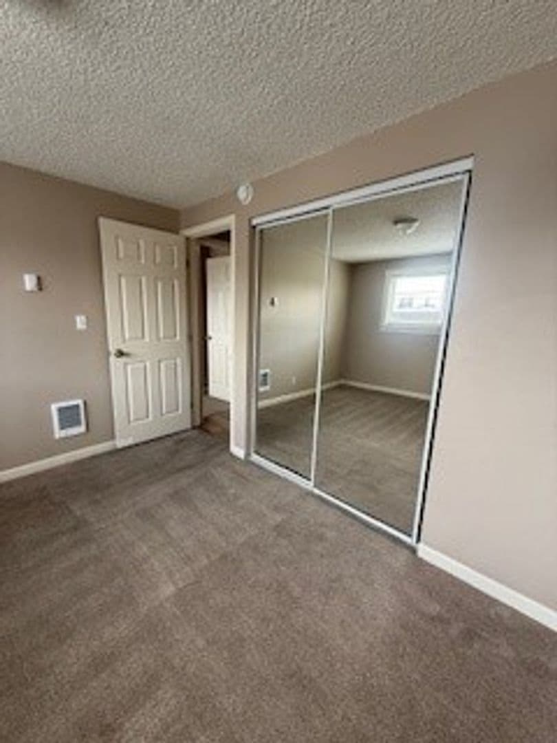 Bend Apartment: 111 SE Cleveland Ave