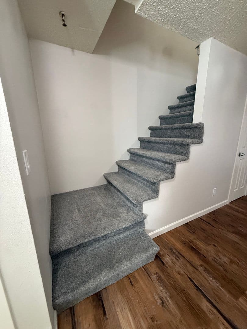 Redmond Apartment: 937 SW 11th Street