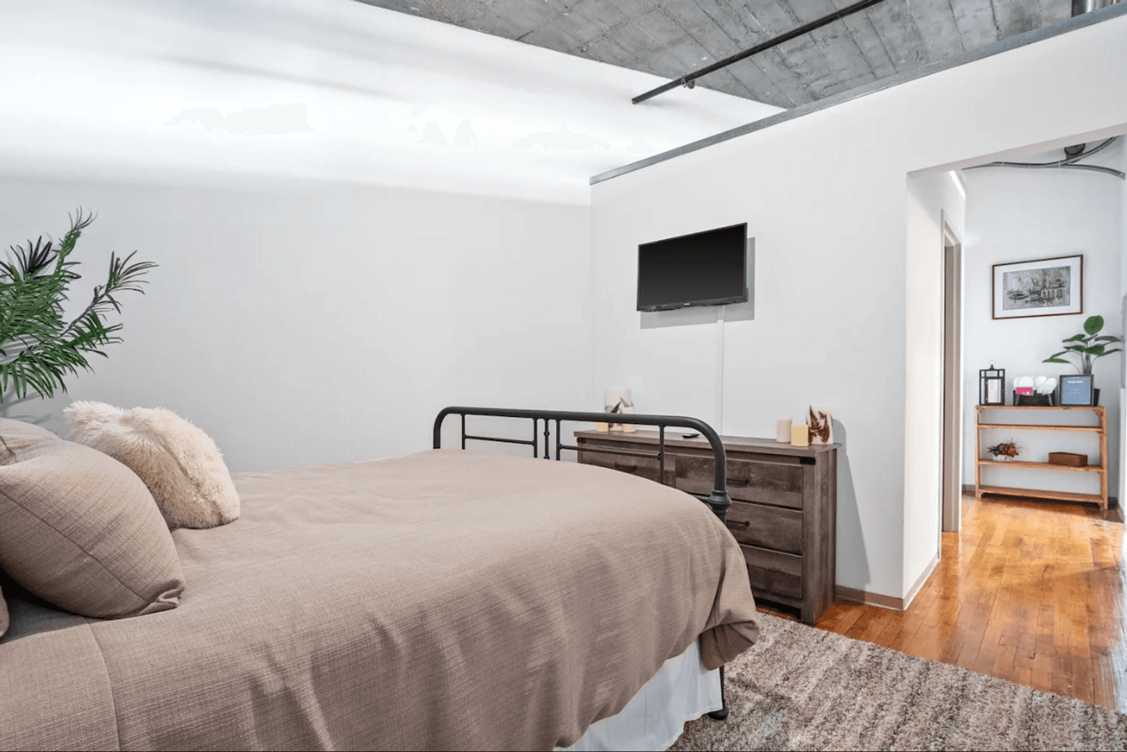 Saint Louis Apartment: 715 N. 21st Street