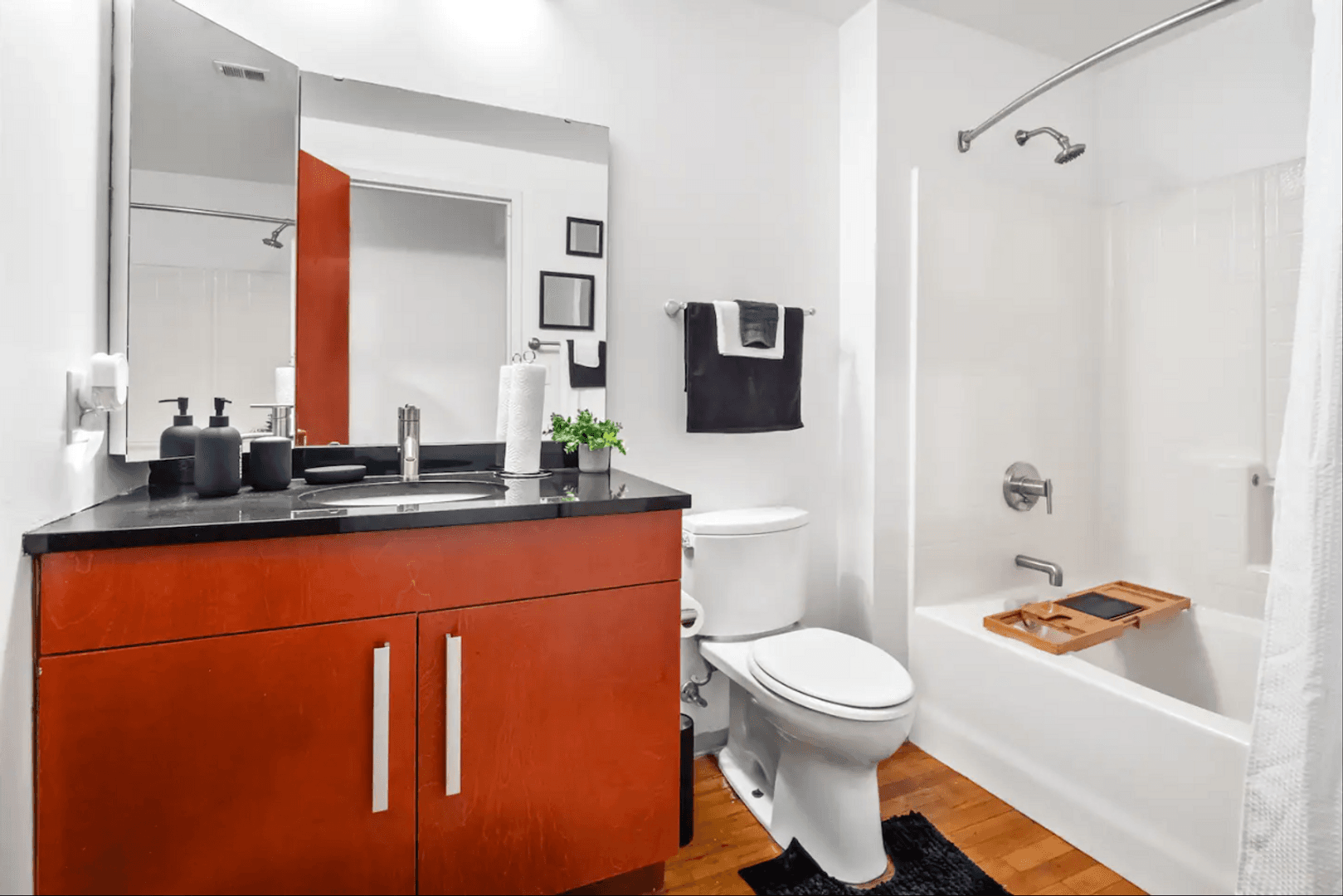 Saint Louis Apartment: 715 N. 21st Street