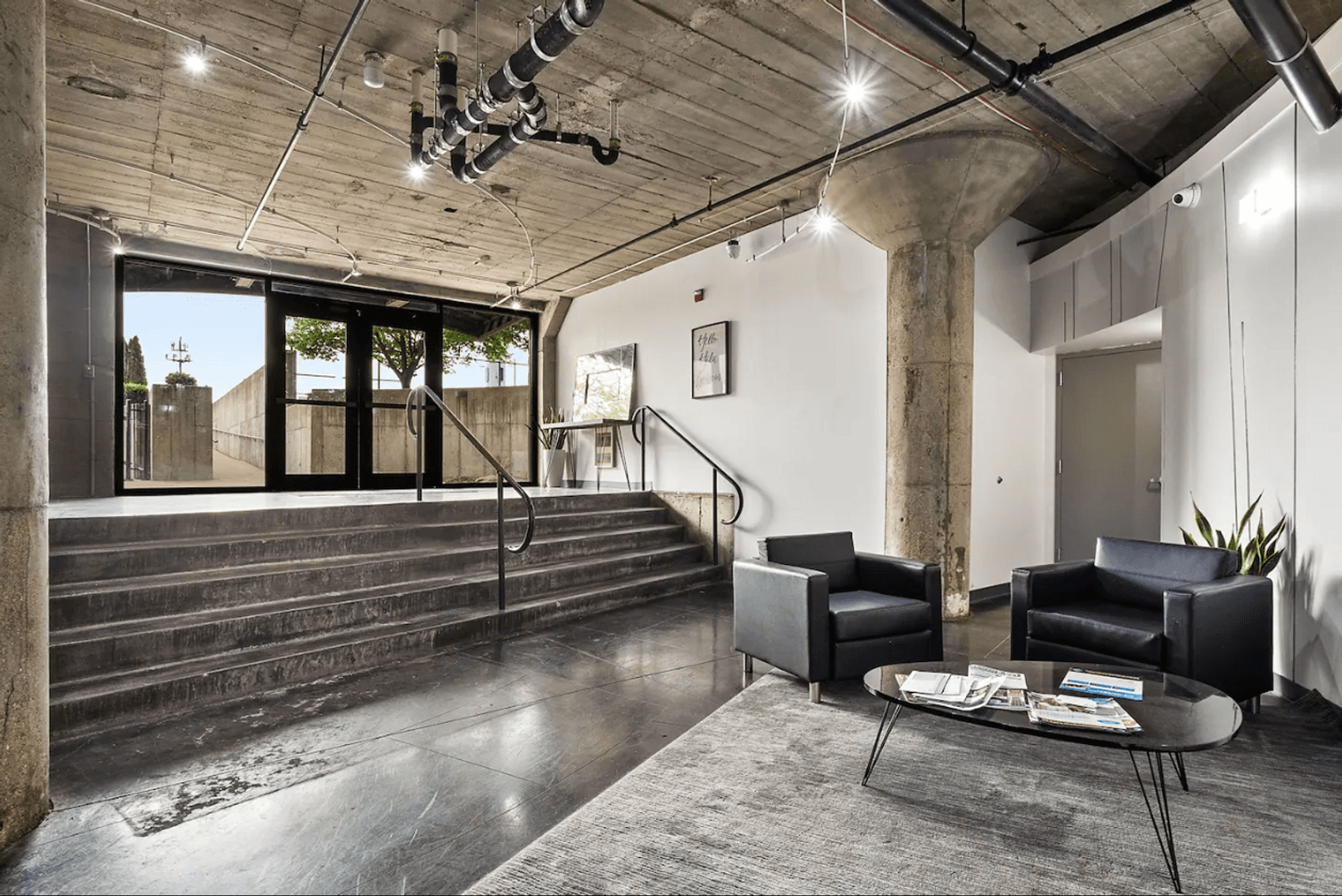 Saint Louis Apartment: 715 N. 21st Street