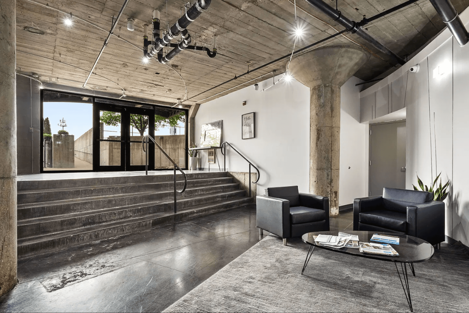 Saint Louis Apartment: 715 N. 21st Street