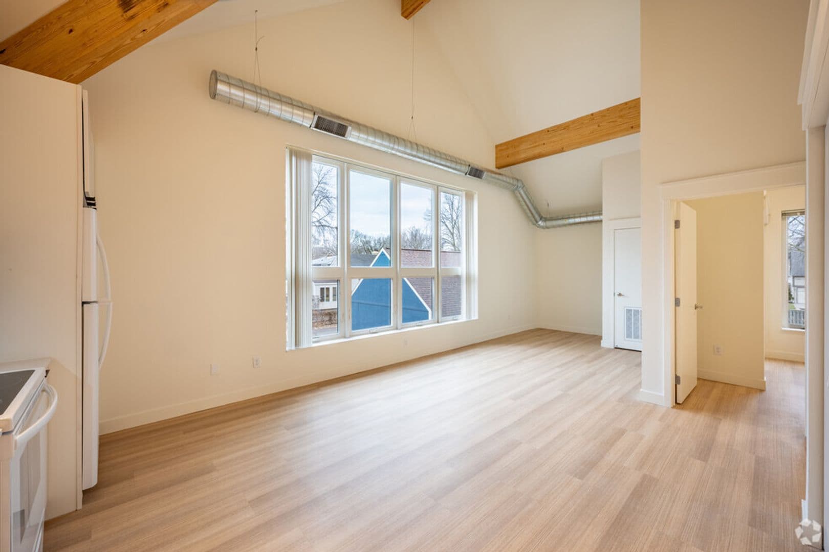 Minneapolis Apartment: 3215 - 3225 E Minnehaha Parkway