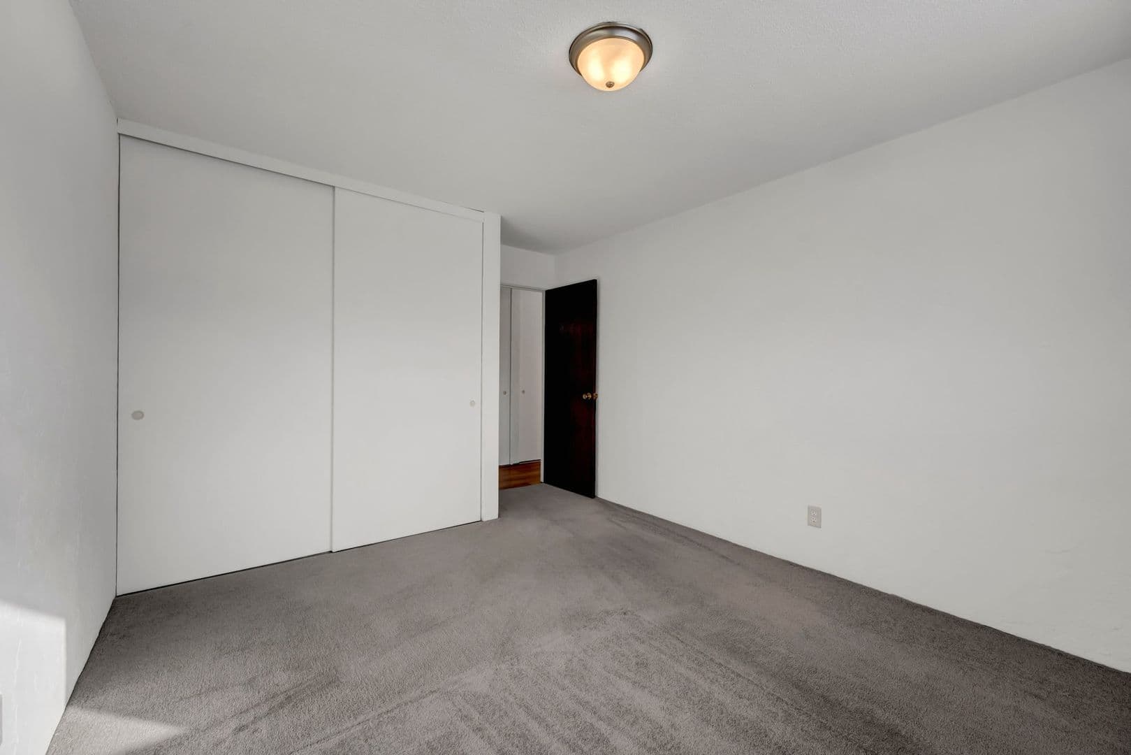 St. Louis Park Apartment: 8800 - 8824 West 36th street