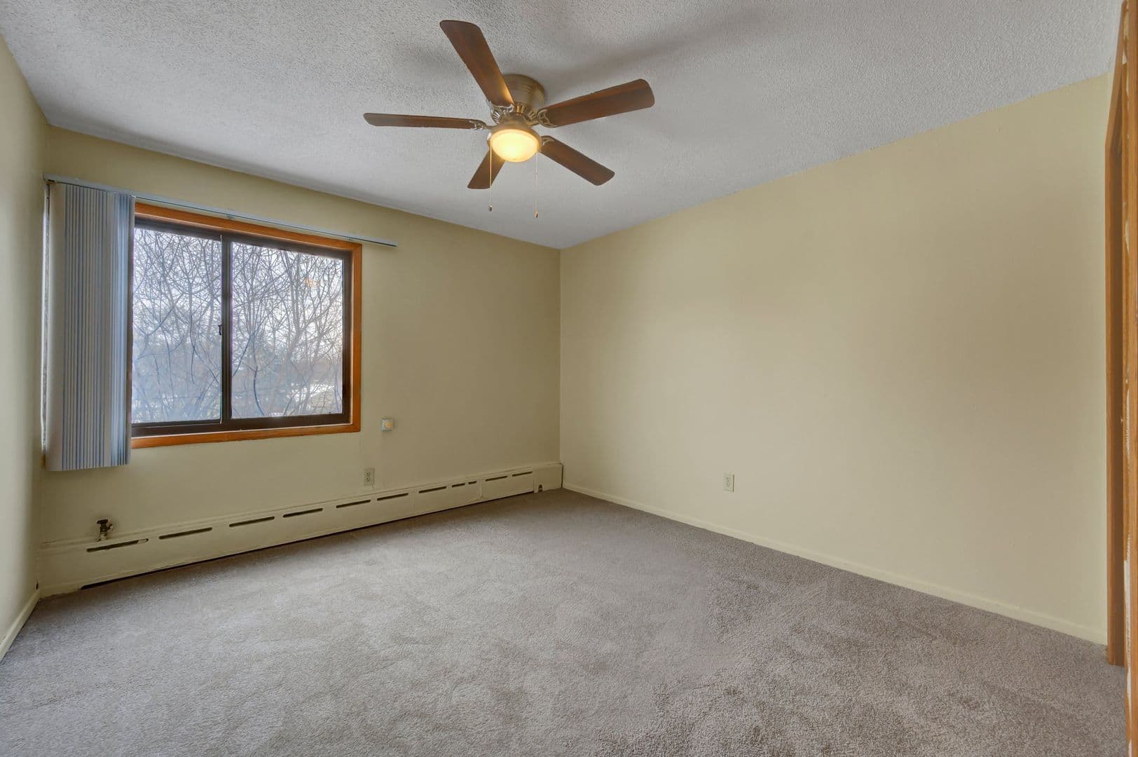Saint Louis Park Apartment: 4320 36 1/2 St