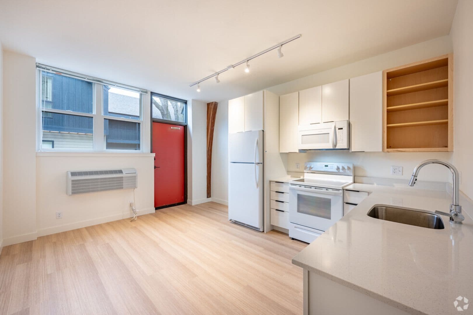 Minneapolis Apartment: 3215 - 3225 E Minnehaha Parkway