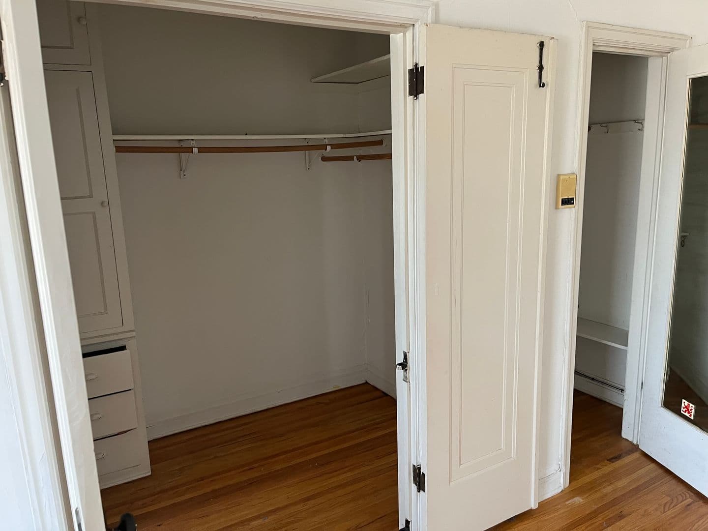Minneapolis Apartment: 2552 Garfield Ave S