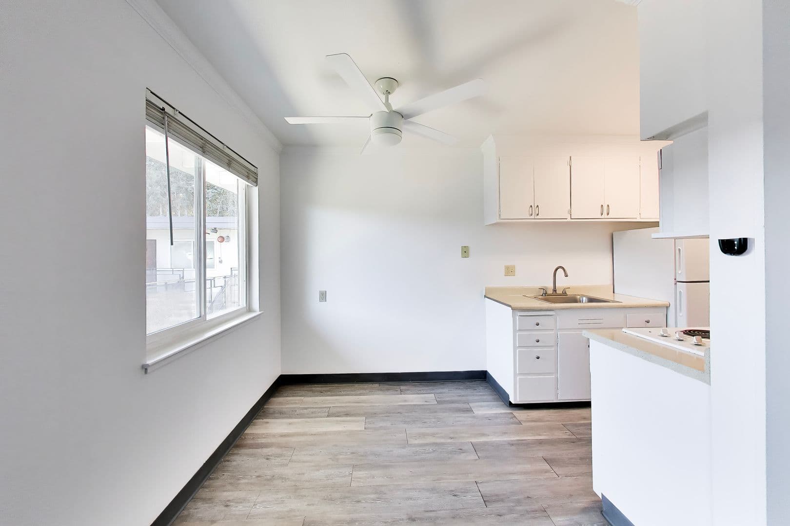 San Leandro Apartment: 1200 Davis Street