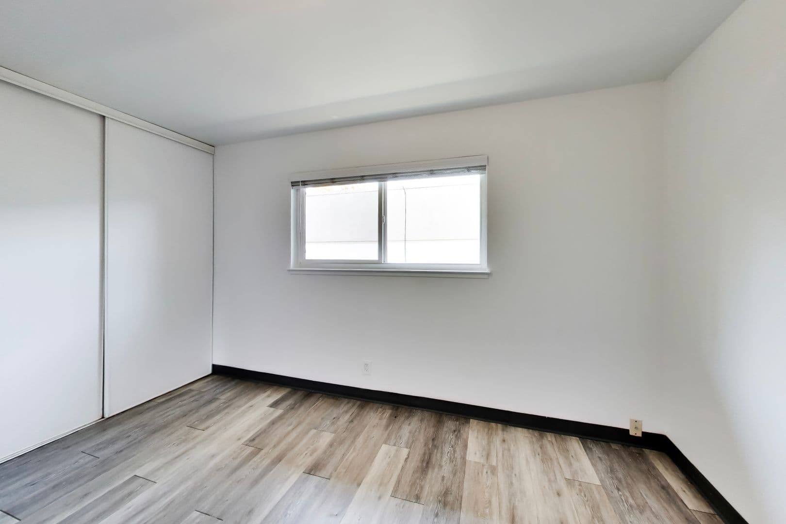 San Leandro Apartment: 1200 Davis Street