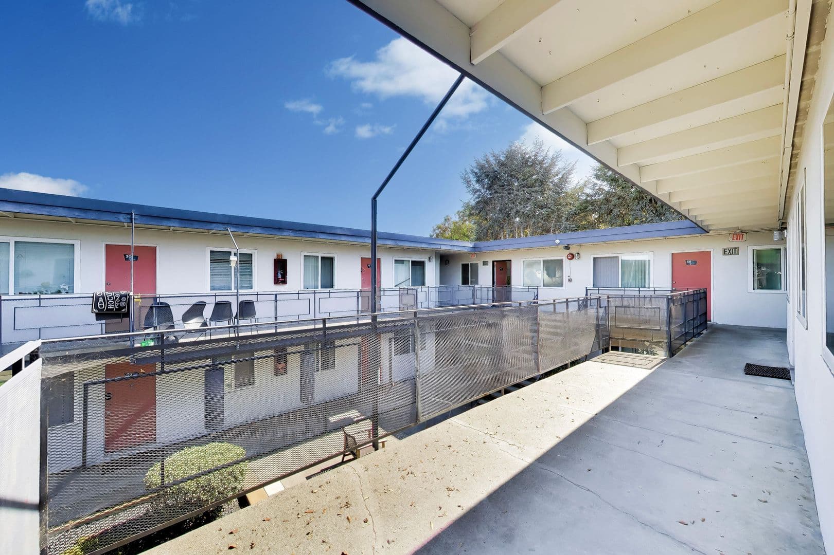 San Leandro Apartment: 1200 Davis Street