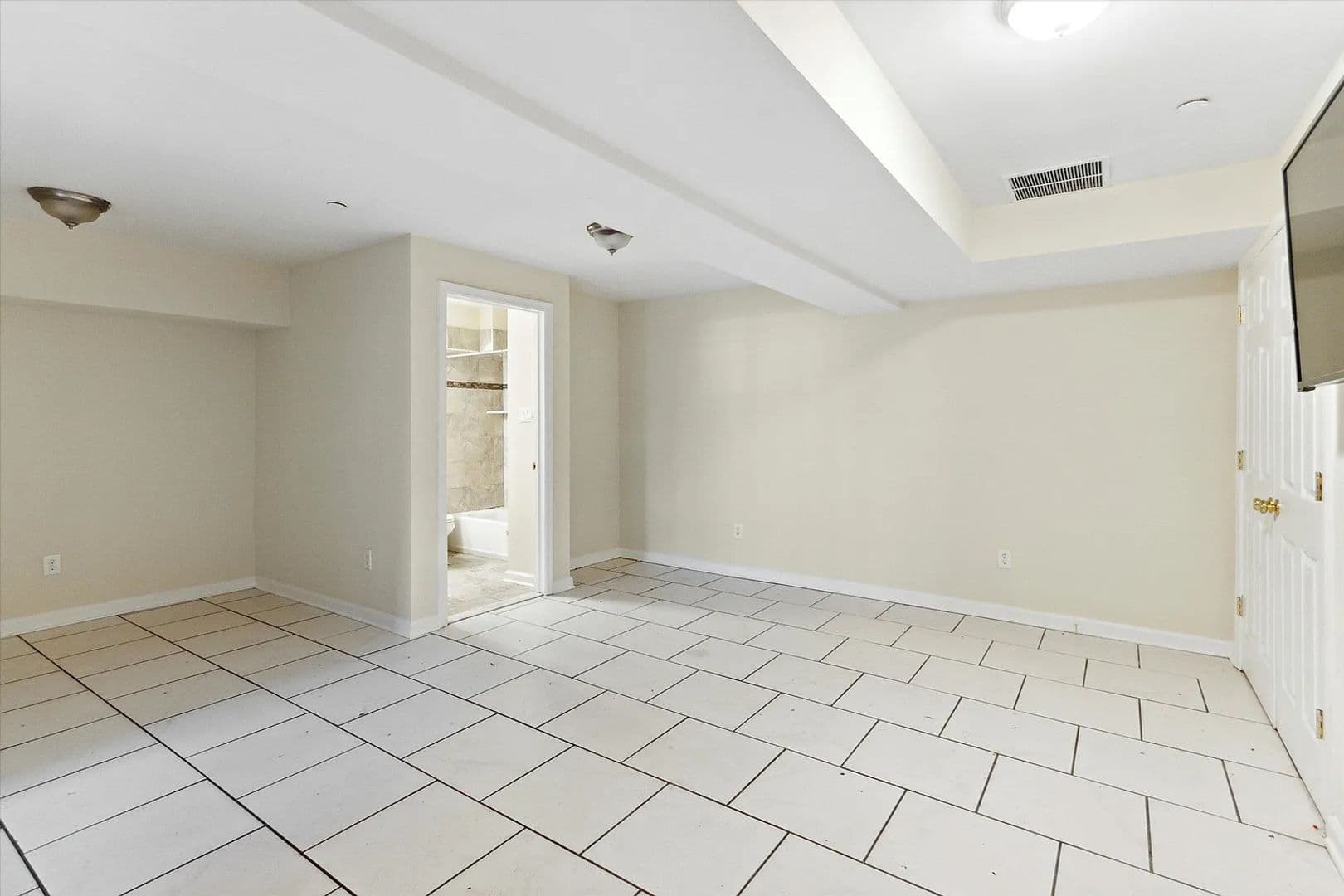 Philadelphia Apartment: 1519-21 N 16th St