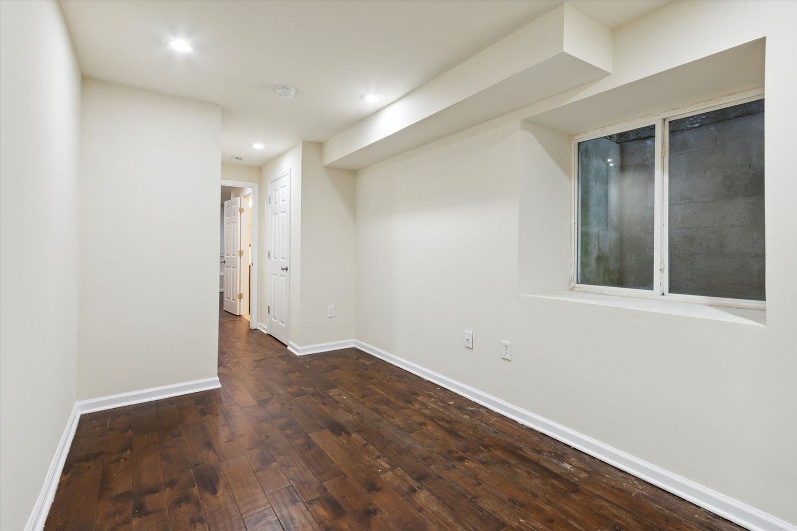 Philadelphia House: 1804 W Montgomery Ave