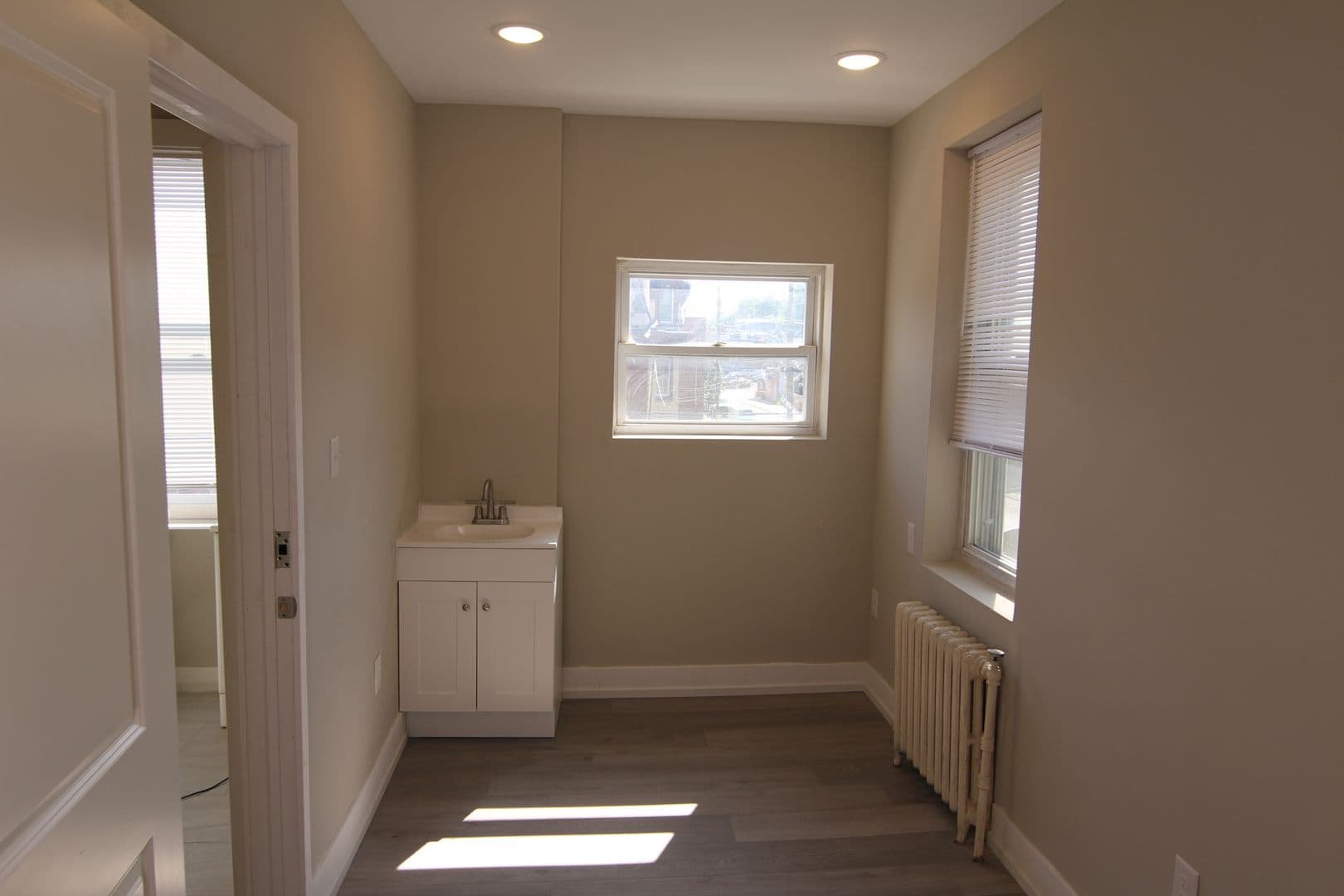 Philadelphia Apartment: 4903 Penn St