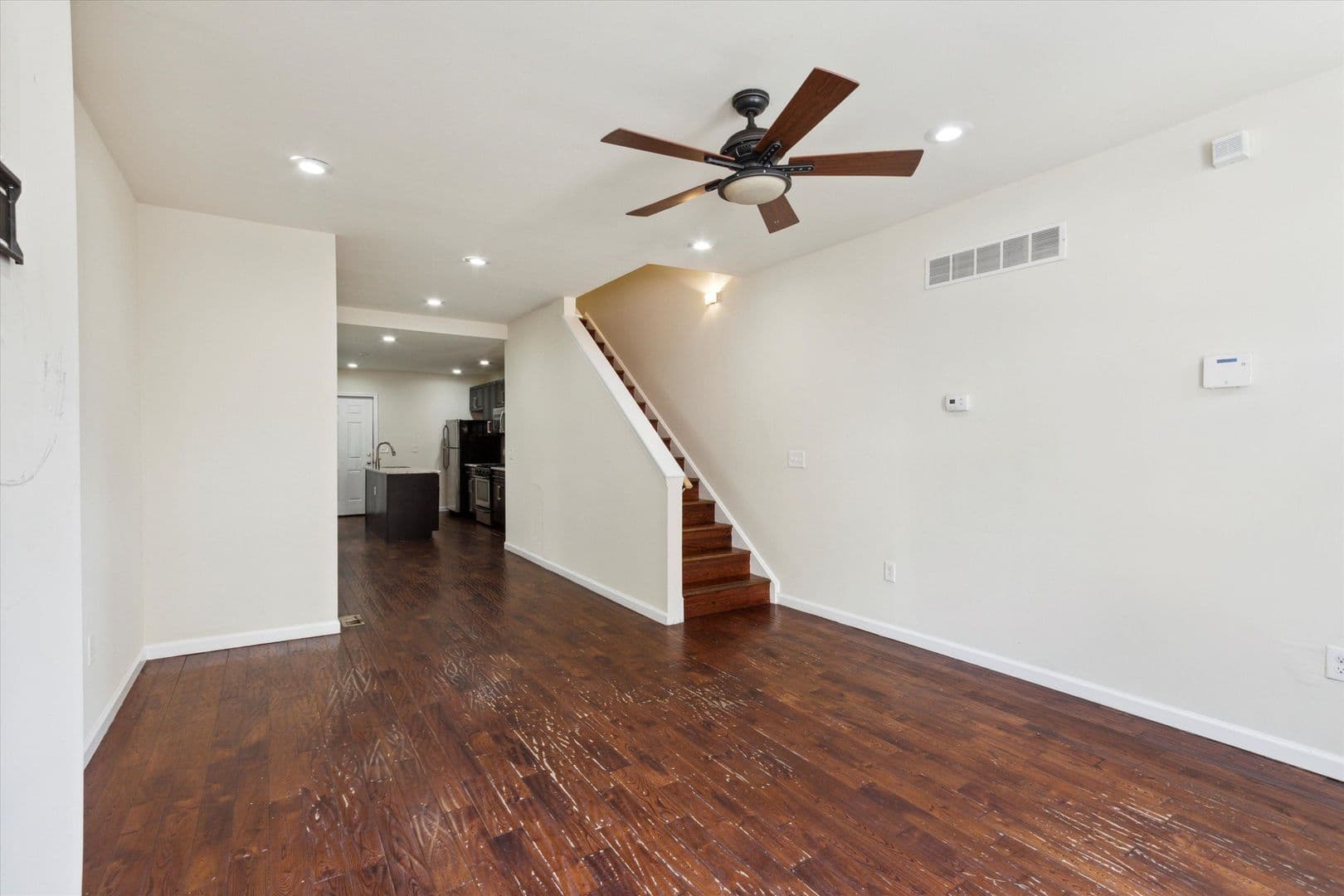 Philadelphia House: 1804 W Montgomery Ave