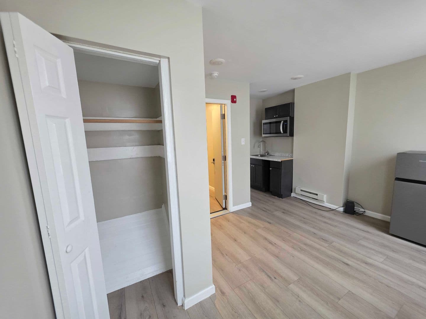 Philadelphia Apartment: 4821 Griscom St.