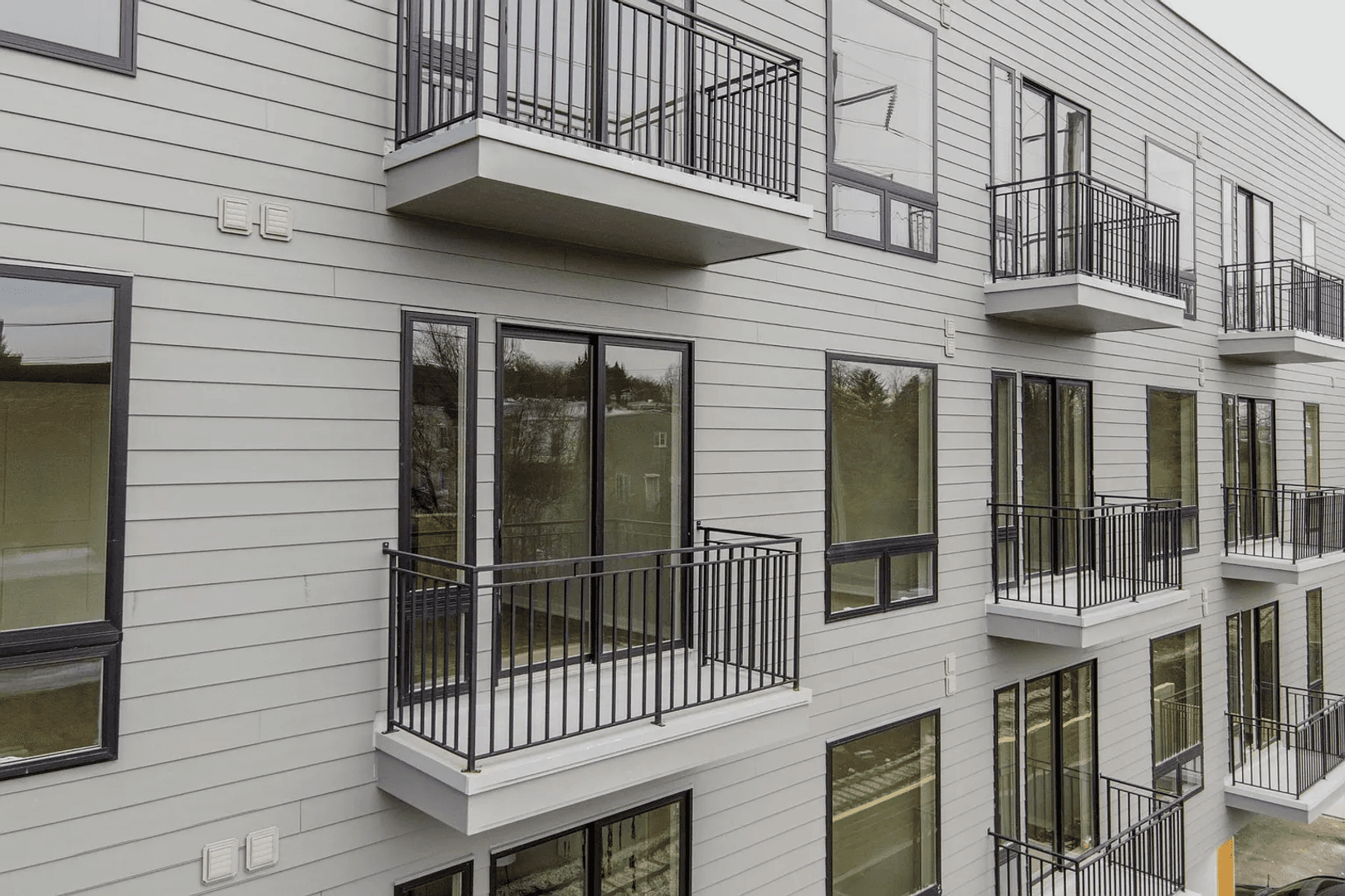 Philadelphia Apartment: 308 W Chelten Ave