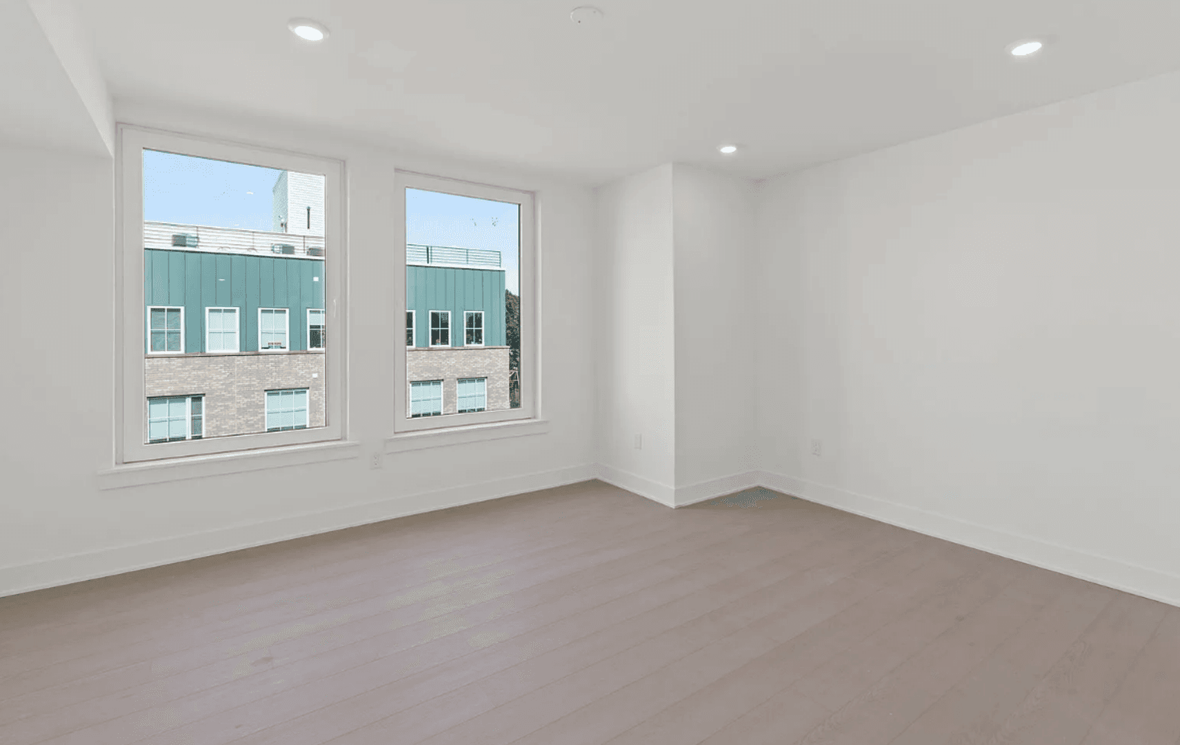 Philadelphia Apartment: 2000 Dreer St
