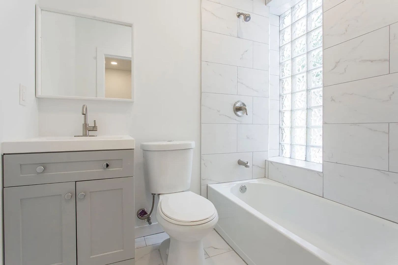 Philadelphia Apartment: 2131 N 8th St