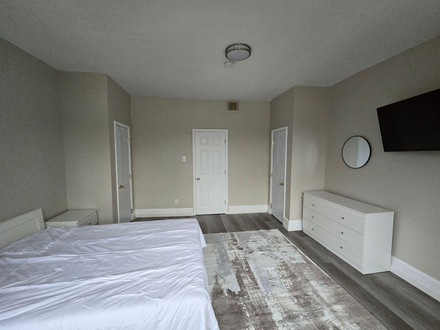 Philadelphia Apartment: 4915 N 13th St