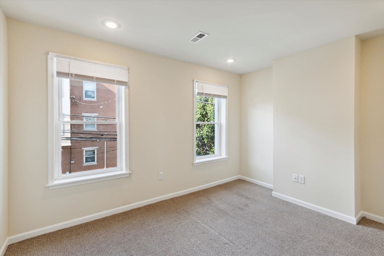Philadelphia House: 1804 W Montgomery Ave
