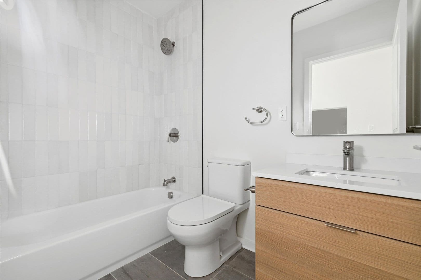 Philadelphia Apartment: 245 N 12th St