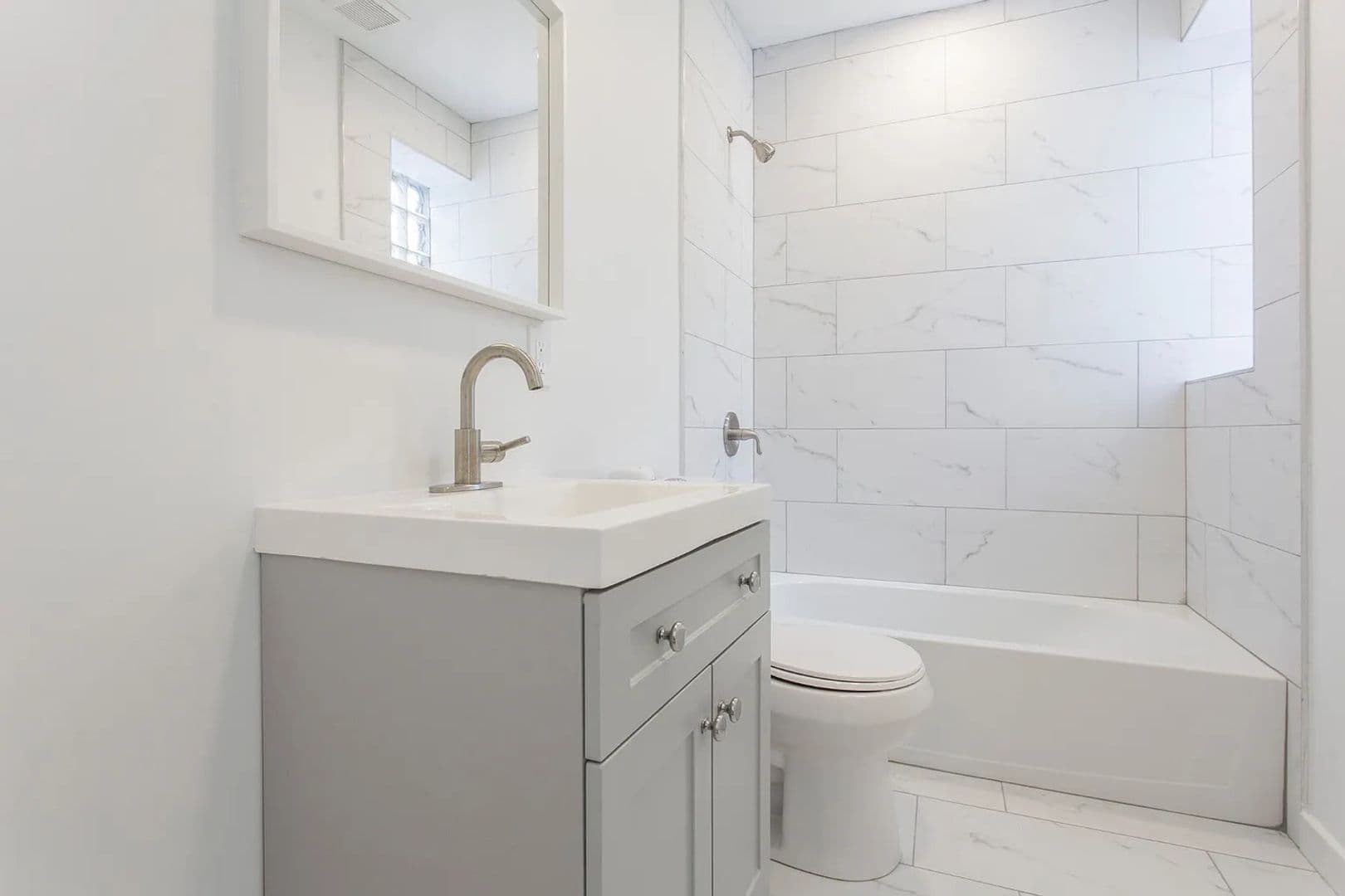 Philadelphia Apartment: 2131 N 8th St