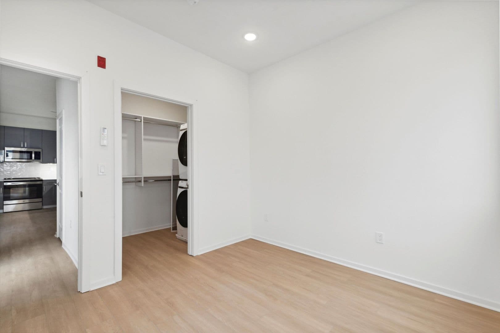 Philadelphia Apartment: 245 N 12th St