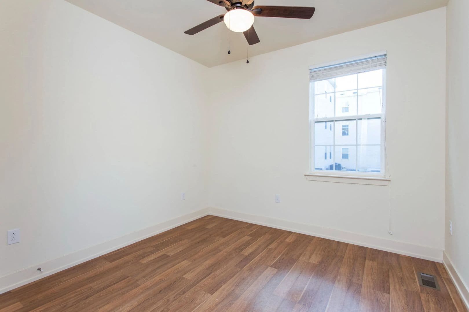 Philadelphia Apartment: 1904 N Marshall St