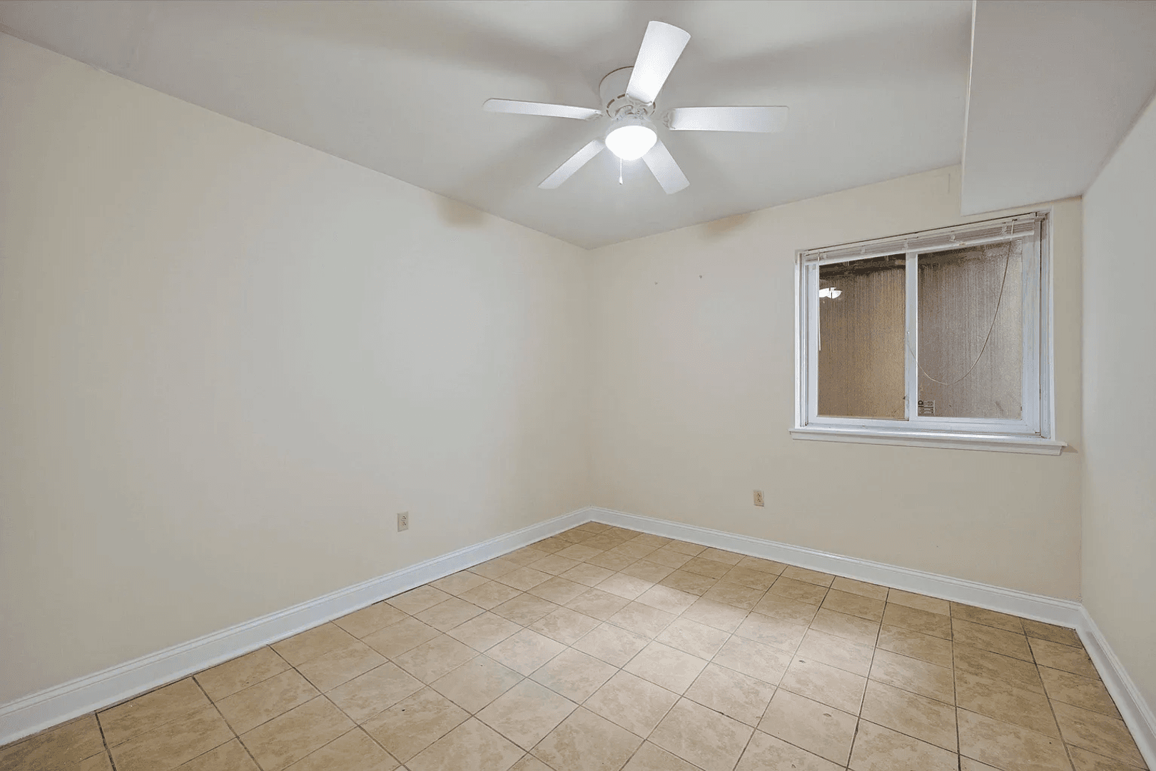 Philadelphia Apartment: 1916 N 18th St