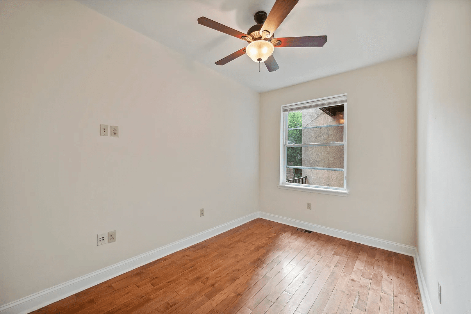 Philadelphia Apartment: 1916 N 18th St