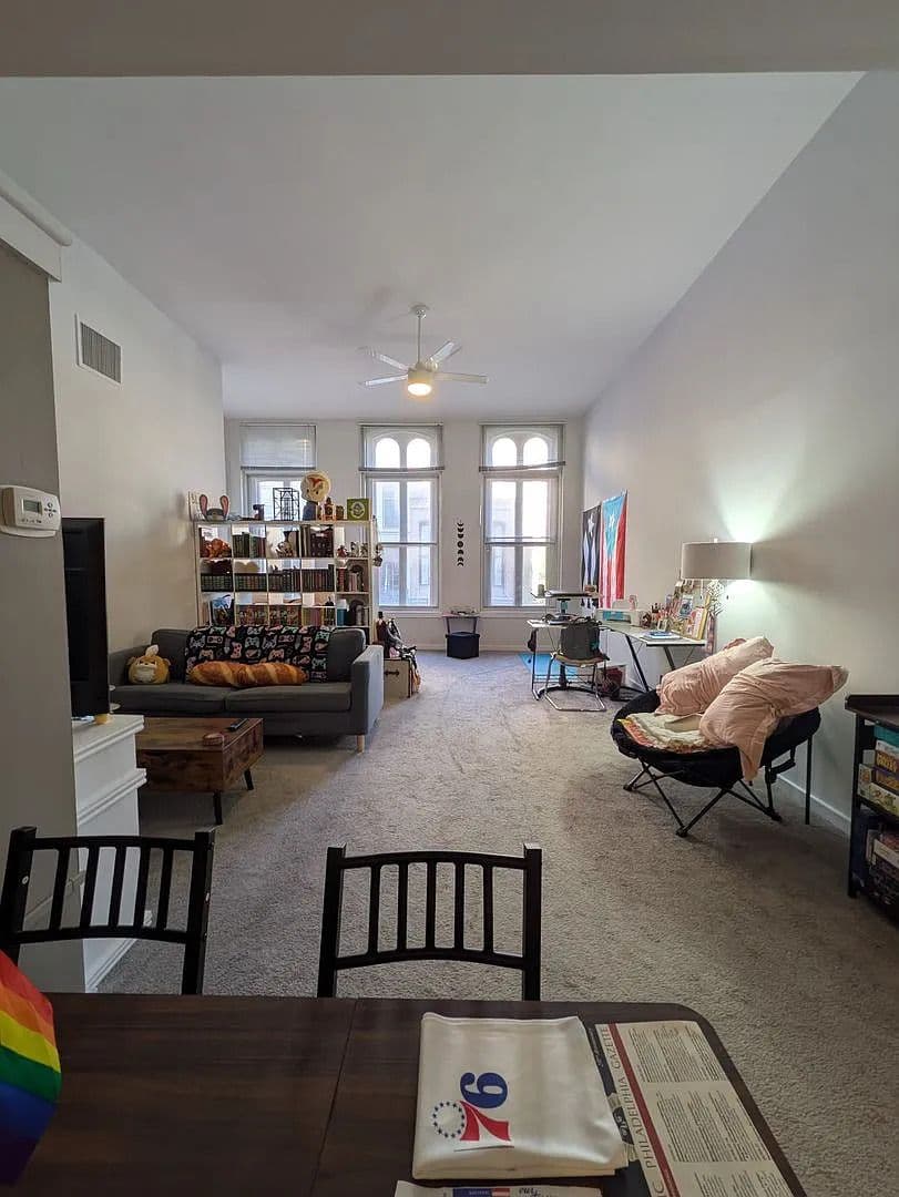 Philadelphia Apartment: 237 Chestnut St