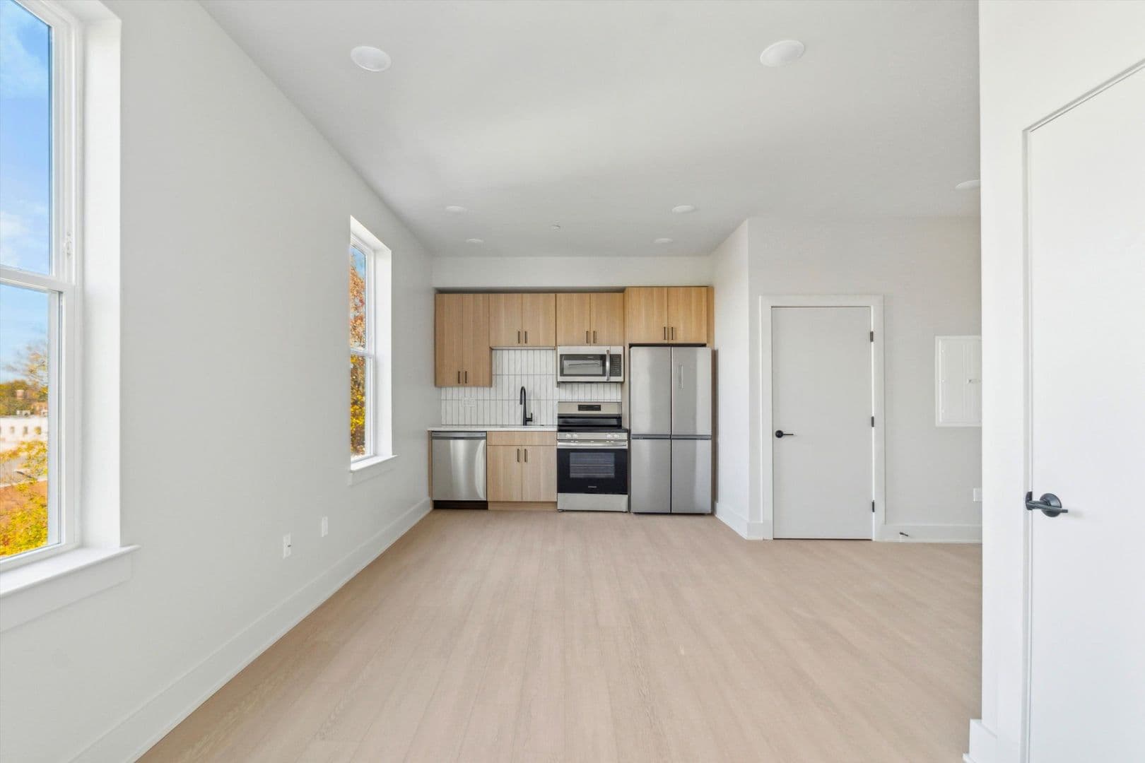 Philadelphia Apartment: 5521 Wayne Ave