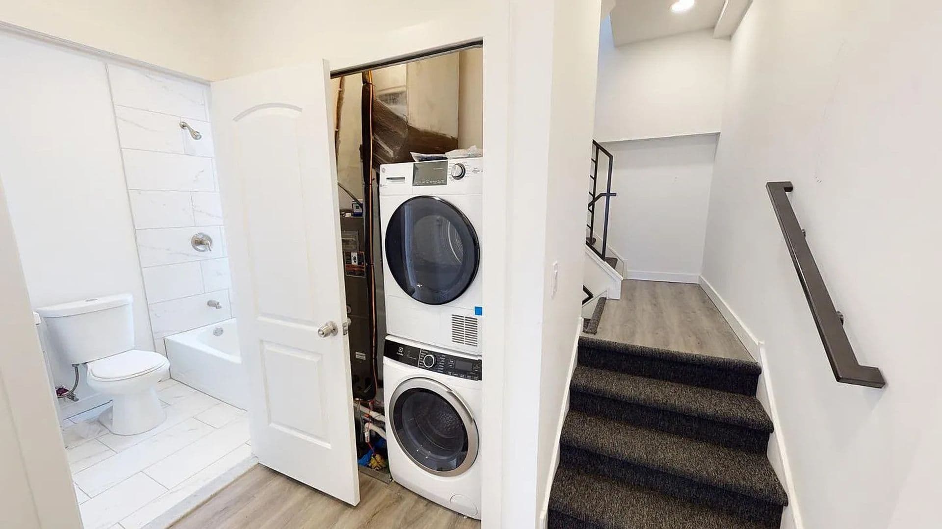 Philadelphia Apartment: 2131 N 8th St