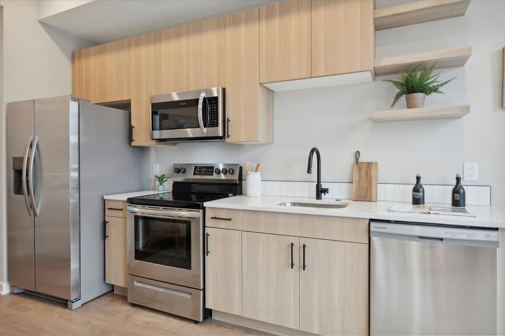 Philadelphia Apartment: 308 W Chelten Ave