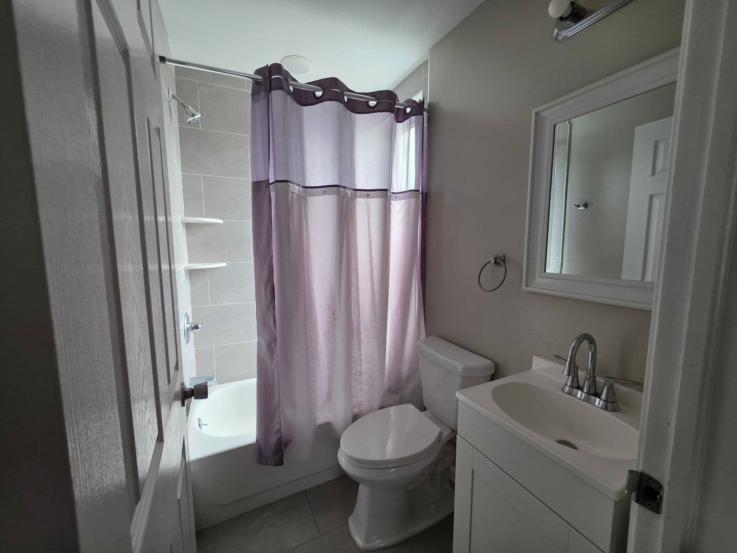 Philadelphia Apartment: 4821 Griscom St.