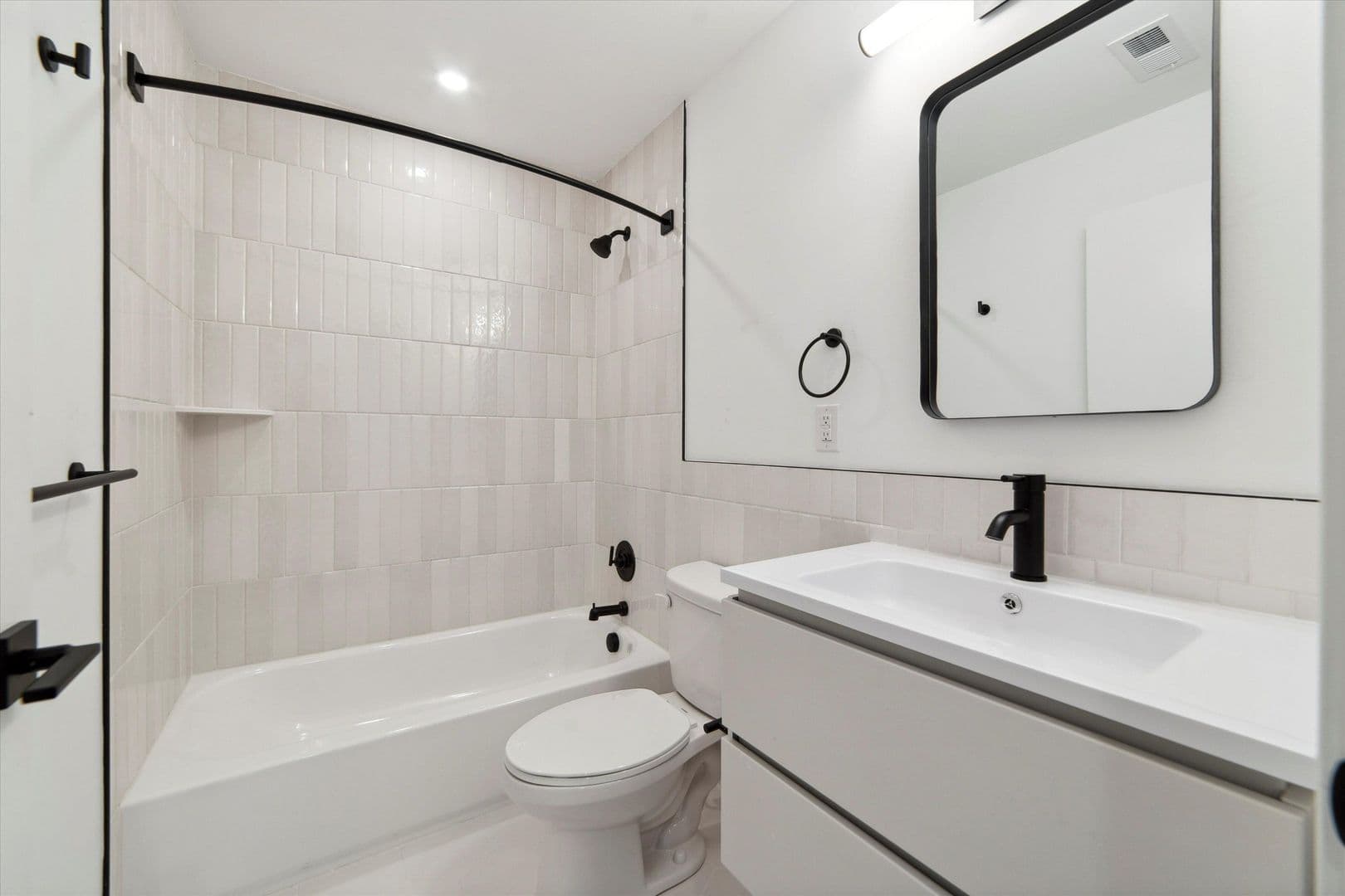 Philadelphia Apartment: 1643 N 2nd St