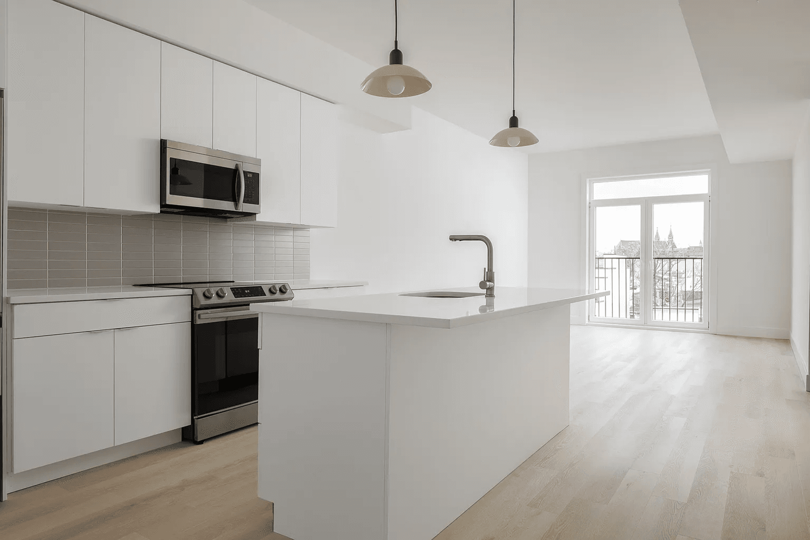 Philadelphia Apartment: 2654 Coral St
