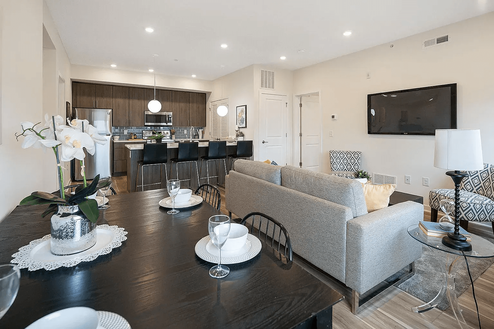 Philadelphia Apartment: 1651 N 5th St