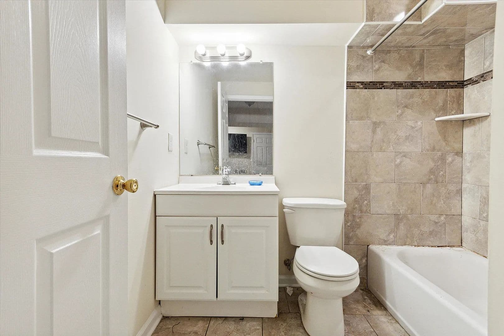 Philadelphia Apartment: 1519-21 N 16th St