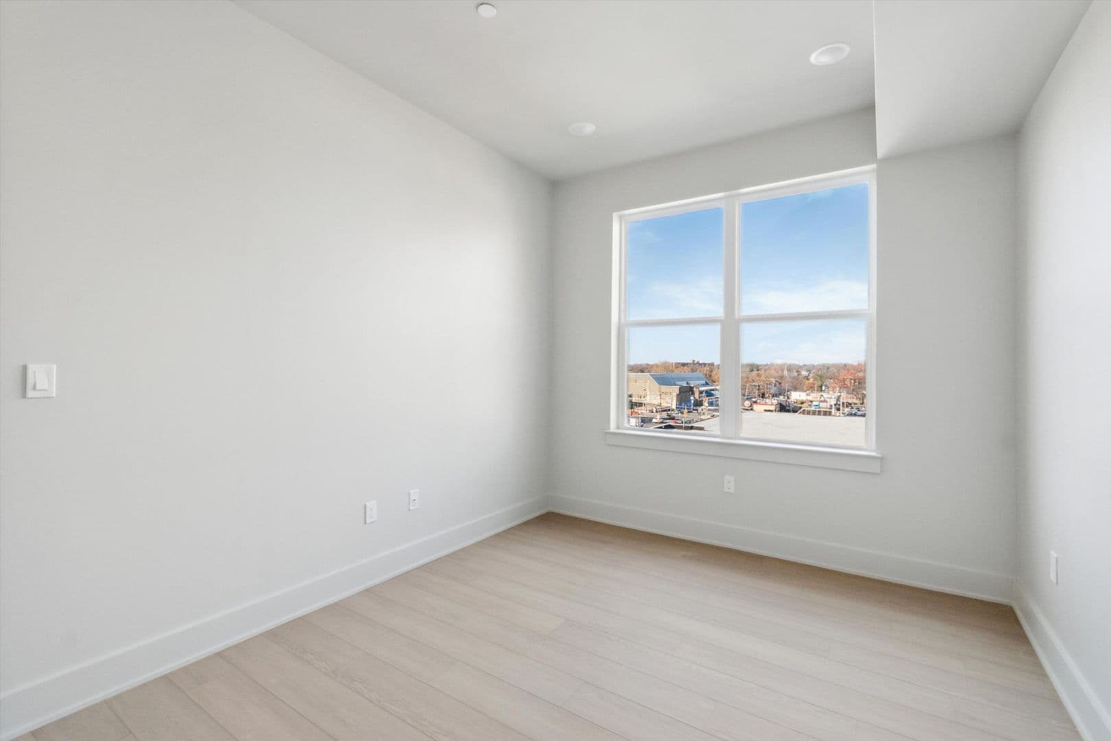 Philadelphia Apartment: 5521 Wayne Ave