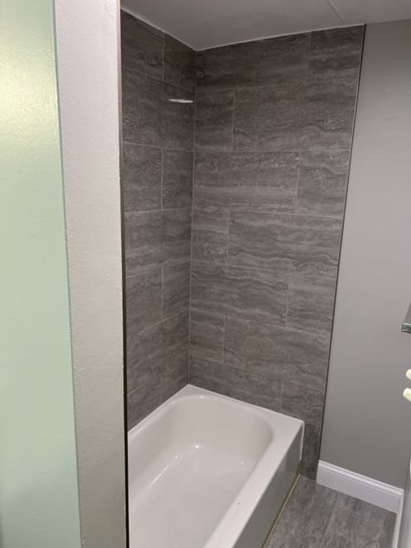 Philadelphia Apartment: 6406 Pearl St,