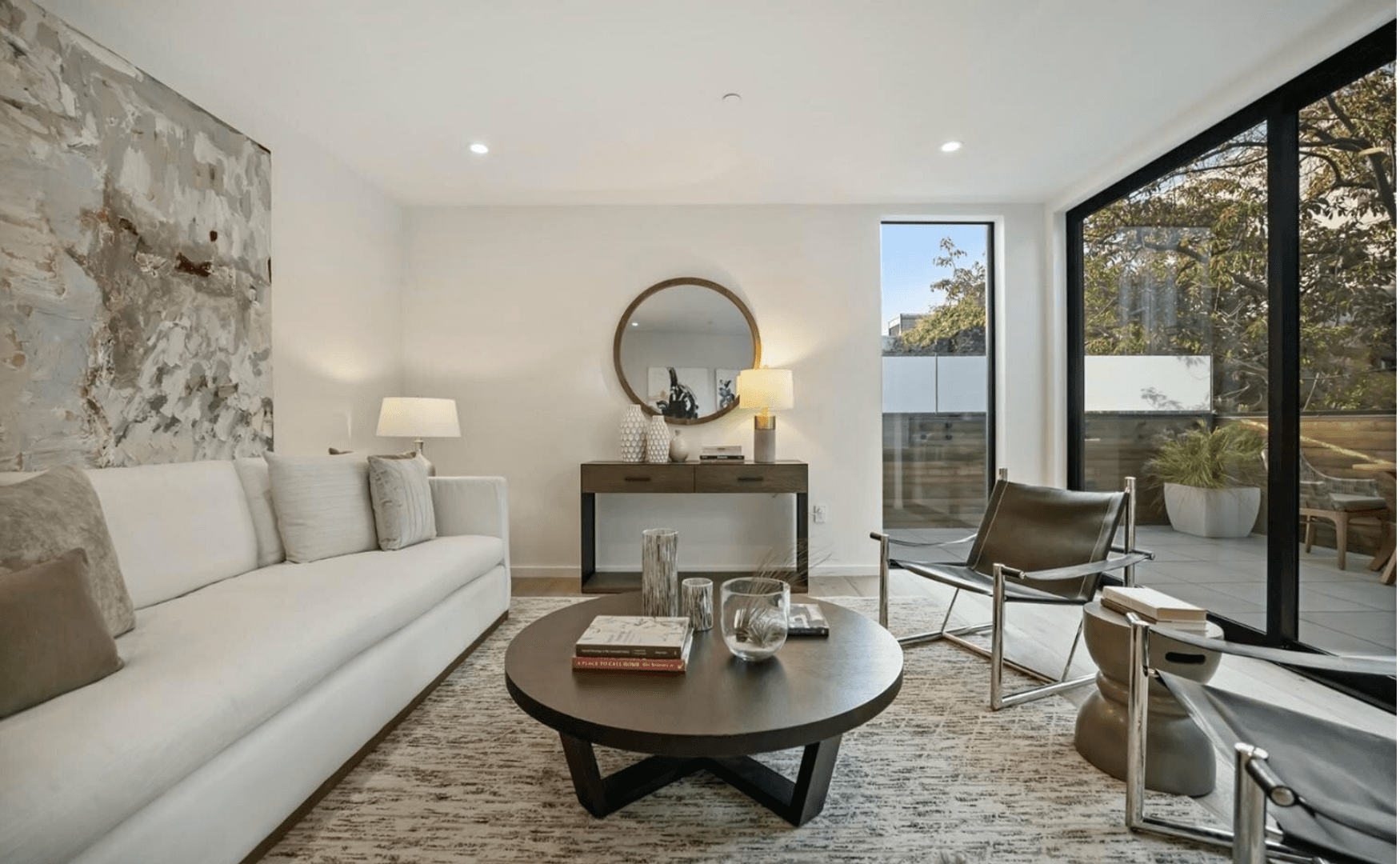 San Francisco Apartment: 1458 Broadway
