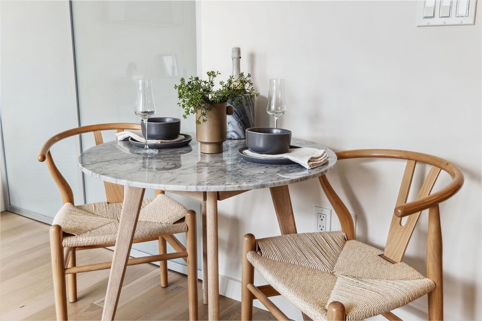 San Francisco Apartment: 1201 Sutter
