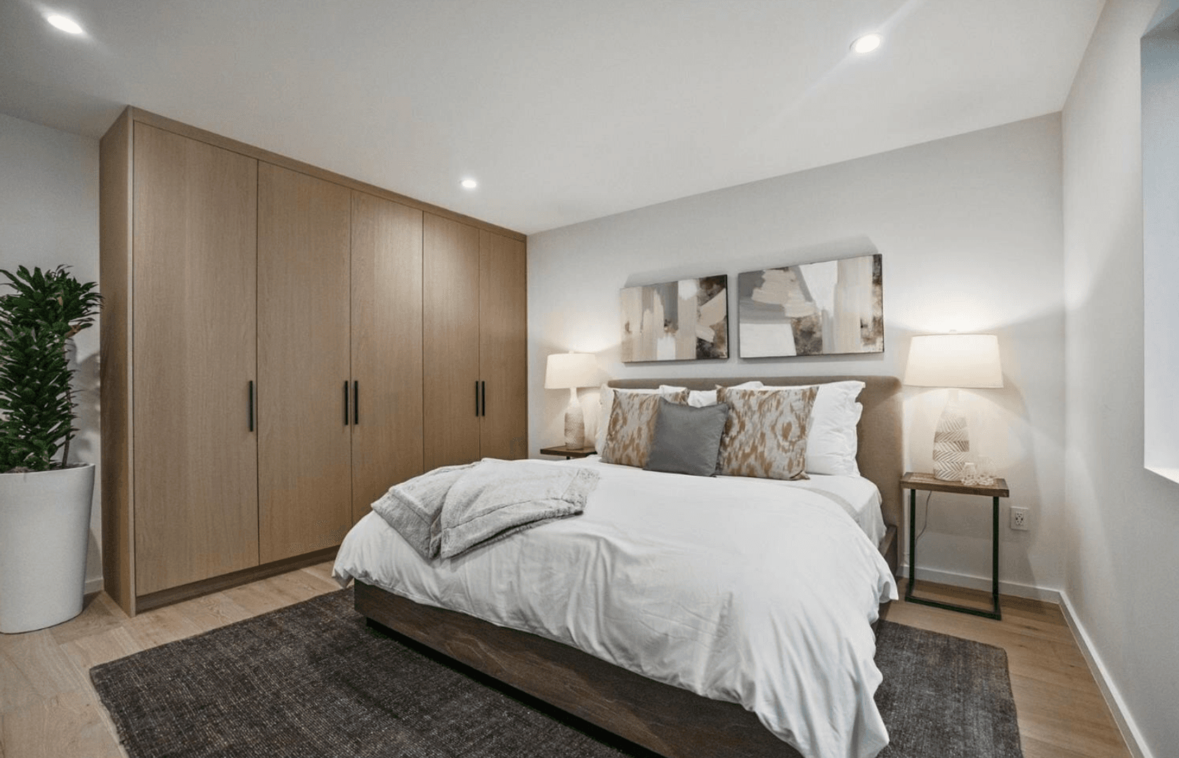 San Francisco Apartment: 1458 Broadway